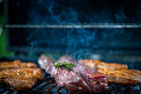 pinchos morunos madrid la brasa vallecas